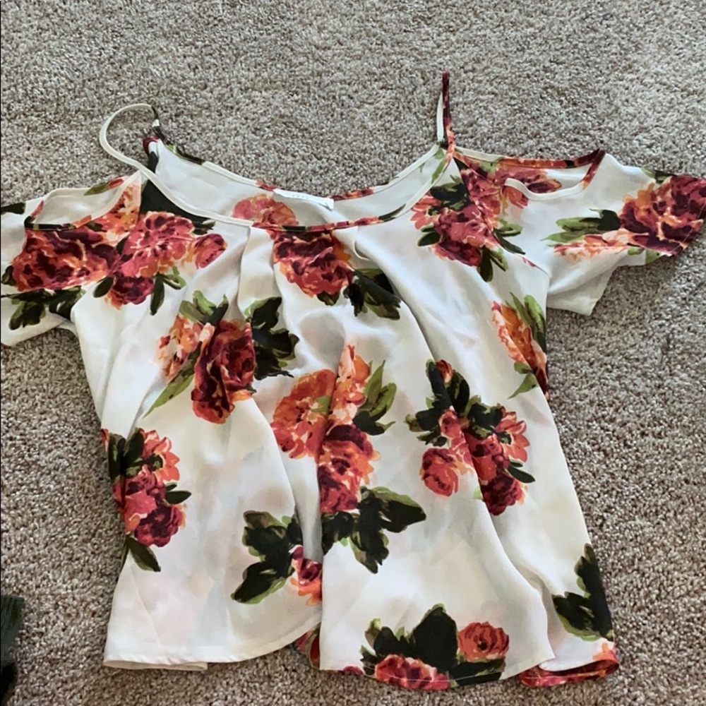 off the shoulder floral flow shirt